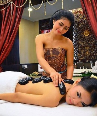 Hot stone massage